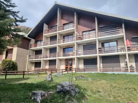 Charmant T2 - 6 pers - Chaillol 1600 - Balcon S/O - Parking - Animaux admis - Aire de jeux - Photo 7