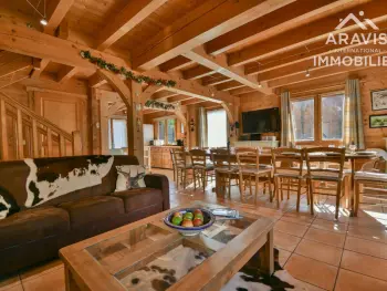 Chalet en Le Grand Bornand,Chalet 5 chambres au pied des pistes, idéal pour ski et vélo tourisme! FR-1-391-24 N°831249