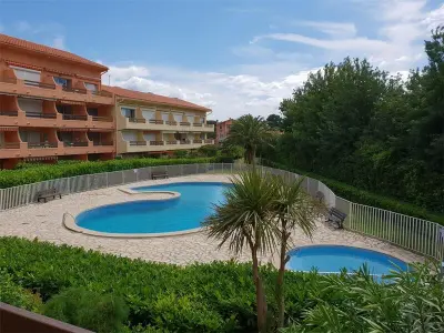 Appartement à Argelès sur Mer, Appartement T3 avec Mezzanine, 6 couchages, piscine, parking, animaux acceptés - Argelès-sur-Mer - L943437