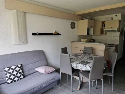 Appartement à La Mongie, Appartement 6 pers - 1 ch - Balcon sud - Pied des pistes - La Mongie - L1002987