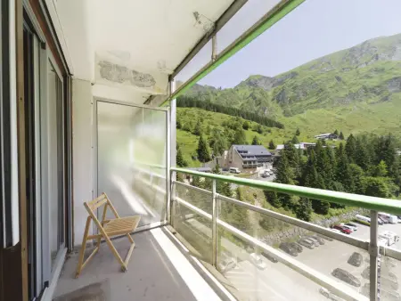Studio 6 personnes pied des pistes avec balcon et vue montagnes - Photo 8