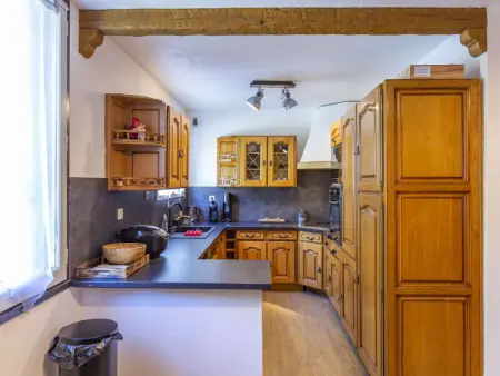 Appartement chaleureux 8 pers, 3 chambres, proche pistes à Eaux-Bonnes - Photo 2