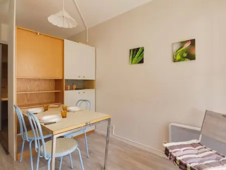 Charmant studio à Cauterets avec balcon, parking couvert et proche télécabine - Photo 1