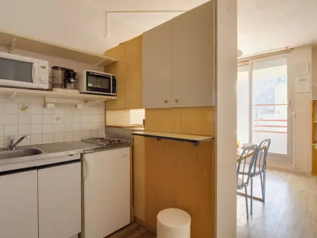 Charmant studio à Cauterets avec balcon, parking couvert et proche télécabine - Photo 4