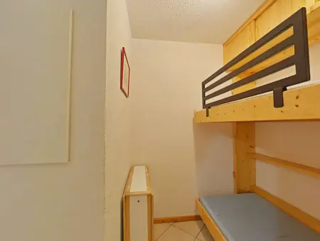 Appartement cosy 2 pièces, 6 couchages, animaux acceptés, casier à skis, centre proche - Photo 11