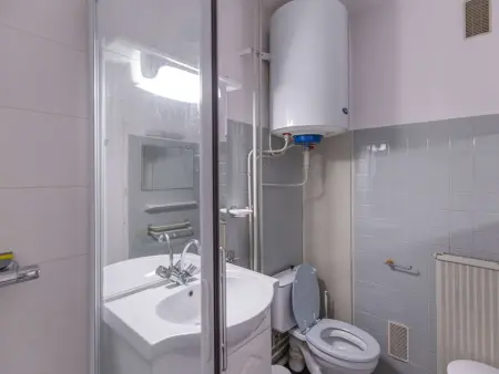 Studio 4 pers, pied des pistes, balcon, kitchenette équipée, Gourette - Photo 7