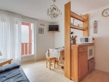 Wohnung in Esquièze Sère,Studio Cabine pour 6 pers avec Balcon, Parking et Wifi - Esquièze-Sère FR-1-402-30 N°882592