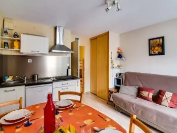 Wohnung in Esquièze Sère,Studio cabine à Esquièze-Sère pour 6 avec balcon, vue montagne et parking FR-1-402-34 N°882593