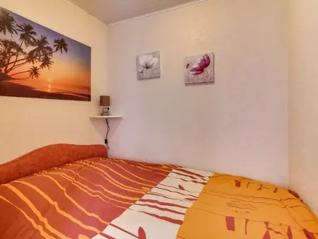 Studio cabine à Esquièze-Sère pour 6 avec balcon, vue montagne et parking - Photo 3