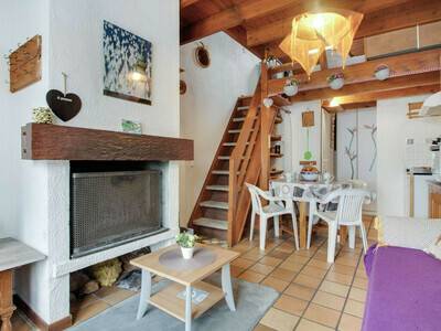 Location Appartement à Viella   Hautes Pyrénées,CHALET DE TYPE 2 DUPLEX 4 PERSONNES RESIDENCE LES ESTIVES DE VIELLA FR-1-402-48 N°967448