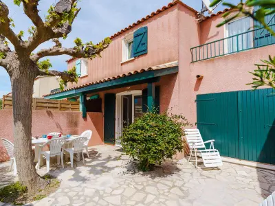 Villa à Gruissan, Pavillon 4P, 6 couchages, proche plage, avec WIFI et grande terrasse - Gruissan - L831297