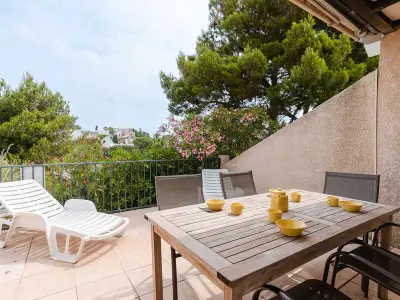 Villa à Narbonne Narbonne Plage Narbonne Plage, Villa T3 Mezzanine avec Piscine, Terrasse et Parking Privé, 5 min de la Plage - Narbonne - L831306