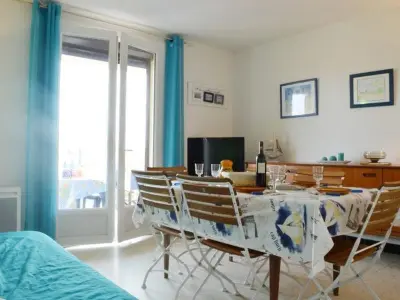 Appartement à Narbonne, Appartement 3 pièces avec balcon, 150m de la plage, 6 couchages, Narbonne Plage - L882763