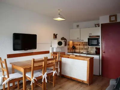 Appartement à Les Orres, Studio confort au pied des pistes Les Orres 1650 - 4 pers - Animaux admis - L882817