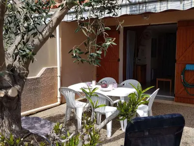 Villa à Narbonne Narbonne Plage Narbonne Plage, Pavillon cosy avec terrasse, 5 couchages, proche plage et nature, animaux bienvenus - L831384