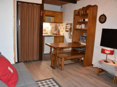 Appartement à Pralognan la Vanoise, Studio pratique pour 4 personnes avec terrasse à Pralognan-la-Vanoise - L882927