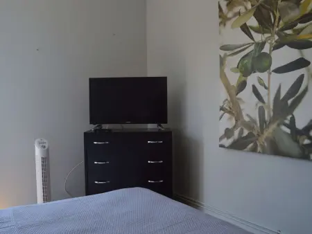 Appartement T2 climatisé avec parking proche mer - Photo 9