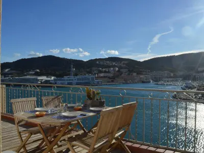 Appartement à Port Vendres, Studio 2-4 pers avec terrasse et vue mer, Port-Vendres, calme, proximité centre - L882969