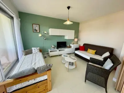 Appartement à Quiberon, Quiberon - Studio rénové avec balcon et parking - Animaux acceptés - L882977