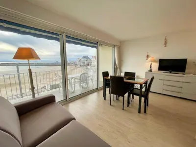 Appartement à Quiberon, Grand studio 50m² à Quiberon avec WIFI et parking - L883025