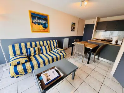 Appartement à Quiberon, Quiberon - Appartement 2P 33m² avec aperçu mer, balcon, parking et animaux acceptés - L883028