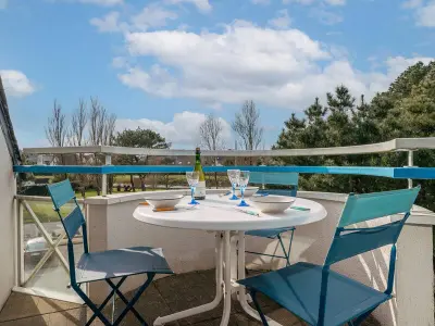 Appartement à Carnac, Studio cosy à Carnac, proche plages, avec balcon, parking, et équipements modernes pour 3 personnes - L883063