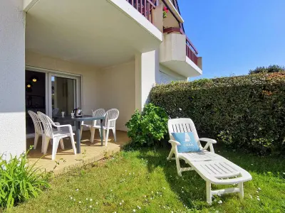 Appartement à Carnac, Carnac - Appartement 2 pièces avec terrasse, piscine et parking privé, à 400m de la plage. - L883092