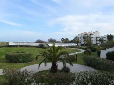 Appartement à Saint Cyprien, Appartement T2 bord de mer avec piscine, parking, Saint-Cyprien Plage - L883124