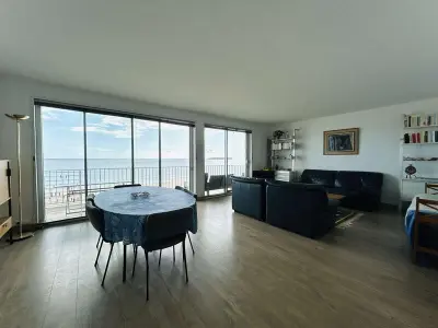 Appartement à La Baule, Appartement T3 Face Mer à La Baule avec Terrasse et Parking Privé, 4 Couchages - L883129