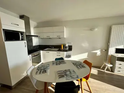 Appartement à Quiberon, Studio rénové à Quiberon, parking et vue mer - L883137