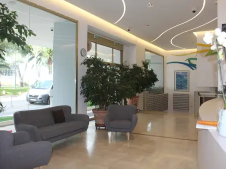 Studio moderne, 2 couchages, climatisé avec parking à Villeneuve Loubet Plage - Photo 17