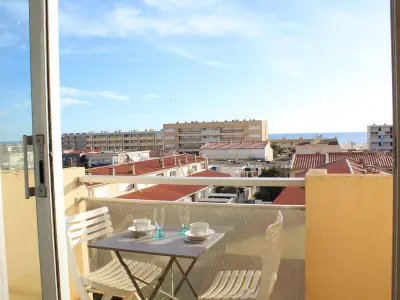 Appartement à Port la Nouvelle, Appartement cosy avec balcons, à 250m de la plage - 4 couchages, 2 étoiles, Port-la-Nouvelle - L883158