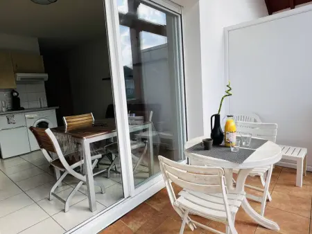 Appartement T1 Bis avec Terrasse et Piscine à Cambo-les-Bains, 1 Chambre, Parking Privé - Photo 10