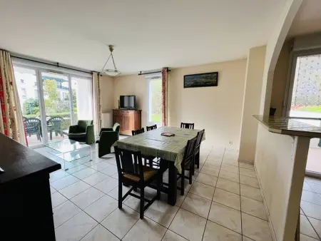 Appartement T3 avec Terrasse et Piscine, 4 Couchages, Proche Centre-Ville - Cambo-les-Bains - Photo 1