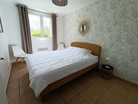 Appartement T2 à Cambo-les-Bains, RDC, piscine, proche thermes, wifi, parking privé, non-fumeur. - Photo 8