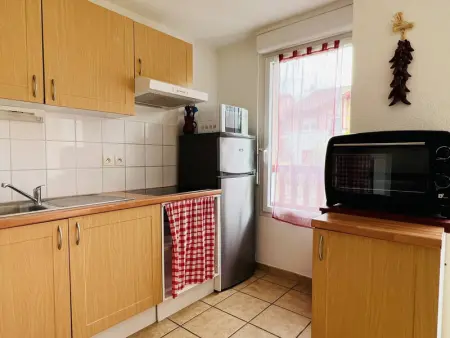 Appartement F2 à Cambo-les-Bains avec piscine, proche thermes, terrasse et parking - Photo 4