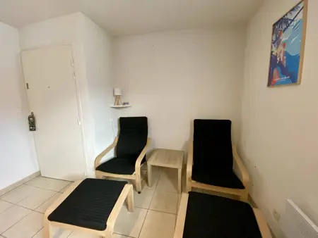 Appartement T2 avec Piscine, Proche Thermes, Parking Souterrain et Terrasse - Cambo-les-Bains - Photo 2