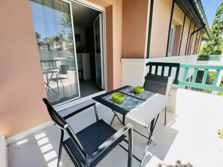 Appartement T2 avec Piscine, Proche Thermes, Parking Souterrain et Terrasse - Cambo-les-Bains - Photo 10