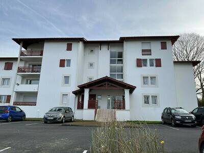 Location Appartement à Cambo les Bains,CAMBO LES BAINS, C289  : 2 Pièces 2 personnes FR-1-495-74 N°883193