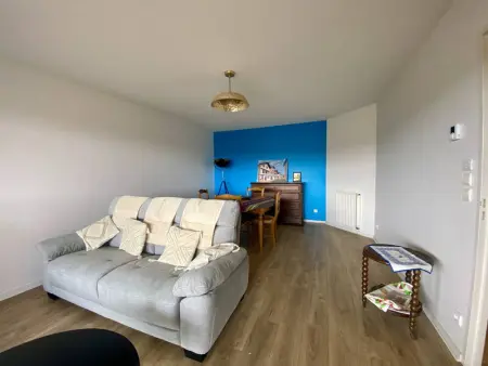 Appartement T2 à Cambo-les-Bains, proche centre et thermes, avec terrasse, parking, et accès internet - Photo 2