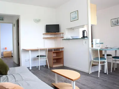 Appartement à La Rochelle, Appartement T2 avec piscine, parking et terrasse - 4 couchages, La Rochelle - L883231