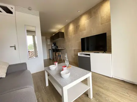 Studio moderne avec balcon sud, parking privé, près avenue De Gaulle - 2 couchages à La Baule - Photo 2
