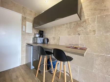 Studio moderne avec balcon sud, parking privé, près avenue De Gaulle - 2 couchages à La Baule - Photo 4