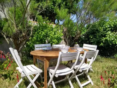 Maison à Noirmoutier en l'Île, Maison de charme avec jardin clos, à 500 m du centre et 1800 m de la plage - 4 couchages - L831524