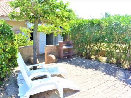Maison à Sari Solenzara Favone, Mini-Villa Canella: Climatisée, Pieds dans l'Eau, Accès Direct Mer, Proche Plages et Activités - L831541