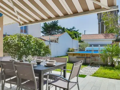 Maison à Capbreton, Villa confortable avec piscine, proche plage, 3 chambres, grand séjour, patio, WIFI, équipement complet - L831561