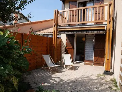 Villa à Capbreton, Villa Patio Cosy à Capbreton: 2 Terrasses, Proche du Port, Parfaite pour Familles - L831565