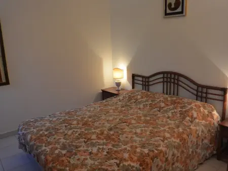 Appartement 7 pers avec piscine et tennis à 500m de la plage - Photo 10