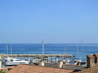 Appartement à Sari Solenzara Favone, Duplex Climatise à Solenzara - Piscine, Wi-Fi, Proche Plage et Port de Plaisance - L883343