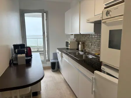 Appartement moderne avec terrasse et garage à Royan - Photo 7